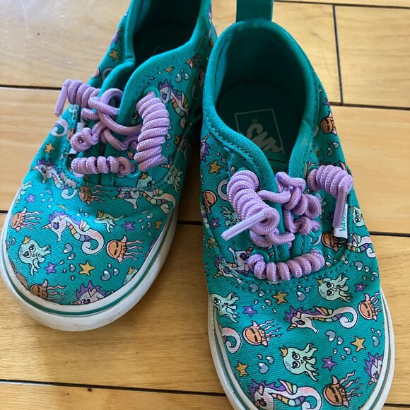 Toddler Vans - Picture 1 of 2